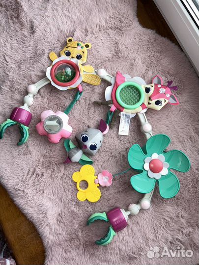 Развивающие игрушки tiny love, много