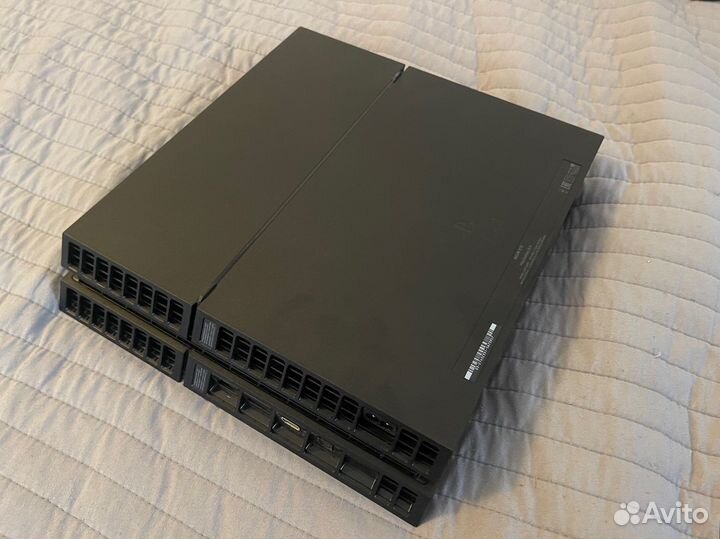 Sony playstation 4 1TB