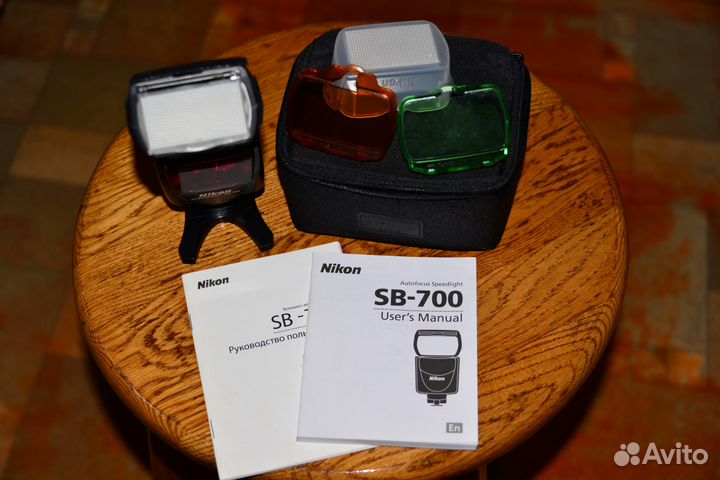 Вспышка SB-700