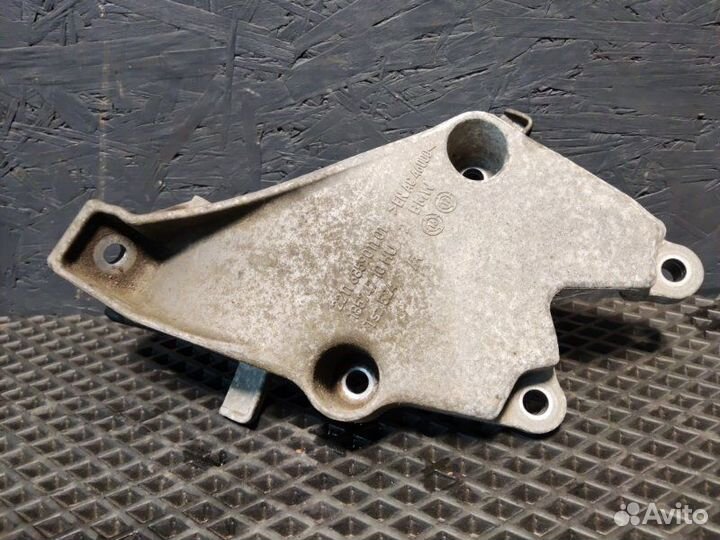 Кронштейн опоры двигателя левый Bmw F10 N57 2014