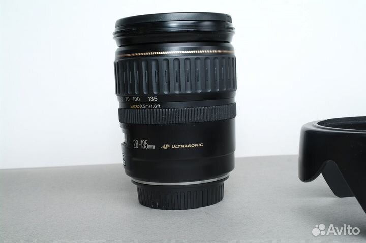 Объектив Canon 28-135 f/3.5-5.6 IS