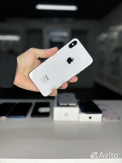 iPhone Xs Max, 64 ГБ