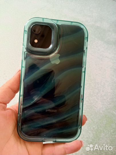 Чехлы на телефон iPhone 11