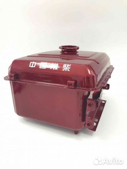 Бак топливный двиг. R190 (под крышку с внутренней