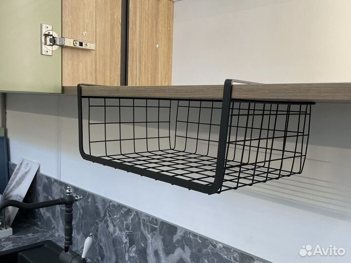 Полка в шкаф подвесная держатель металлический