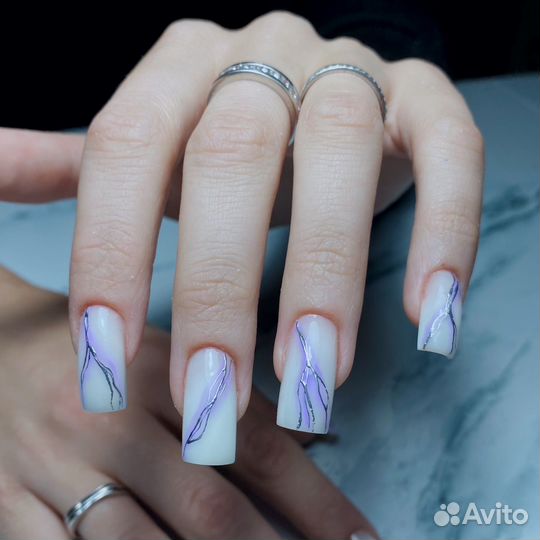 Маникюр и наращивание ногтей