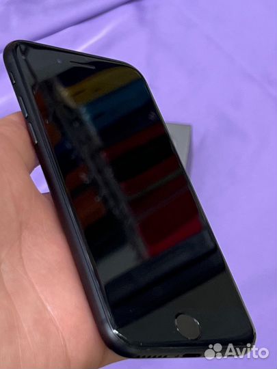 iPhone 8 128GB чёрный