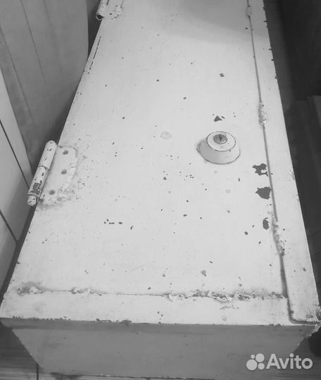 Продам сейф