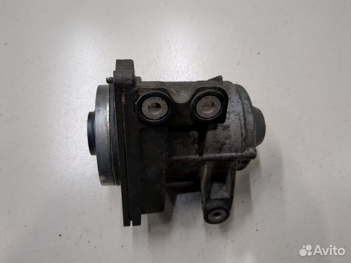 Насос водяной BMW 5 F10, 2011