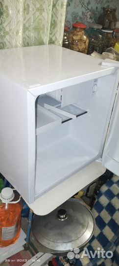 Холодильник бу маленький