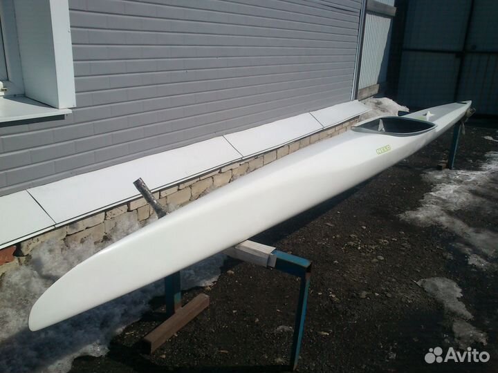 Байдарка спортивная