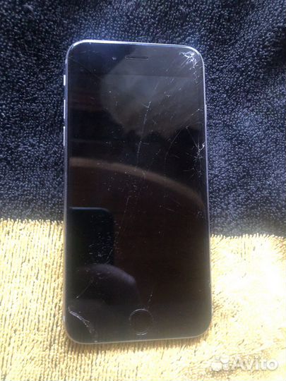 iPhone 6S, 64 ГБ