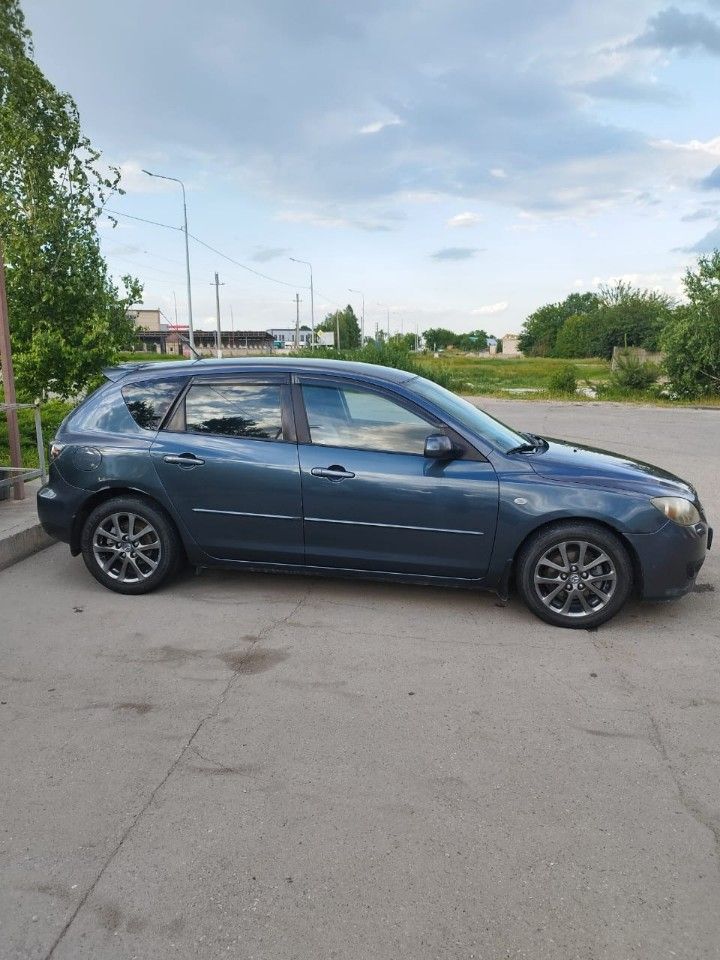 Mazda 3: фото владельца