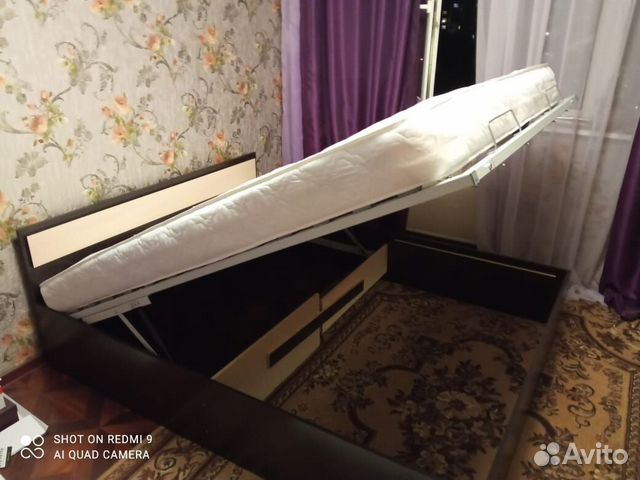 Кровать с подьемным механизмом