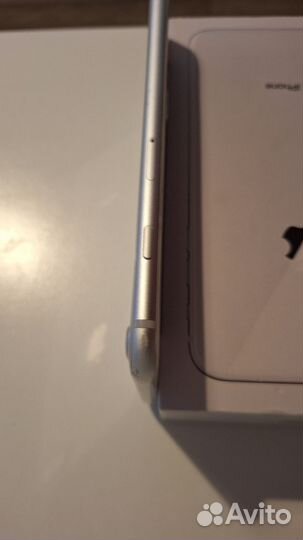 iPhone 8 Plus, 64 ГБ