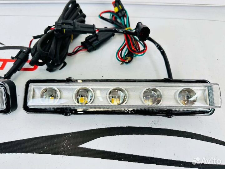 Ходовые огни для Mercedes - Benz G - Class J2400