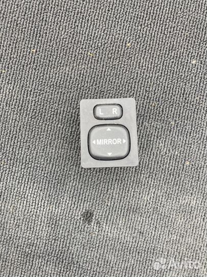 Блок управления зеркалами Toyota