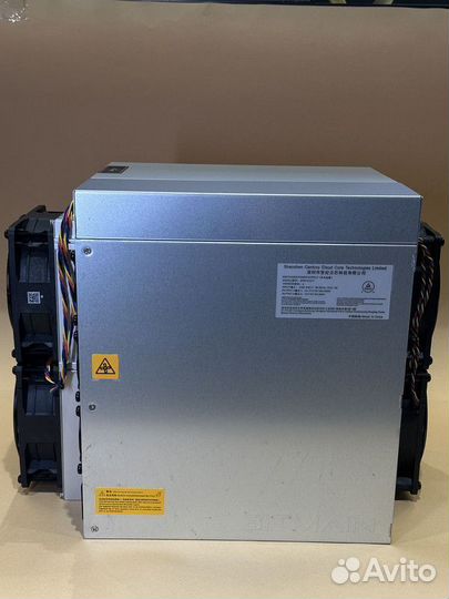 Asic Майнер Antminer S19XP 141TH/s