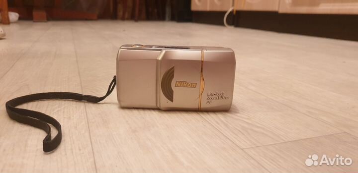 Пленочный фотоаппарат Nikon lite touch zoom 120ed