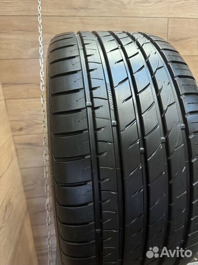 Kumho Crugen HP91 295/35 R21 Y