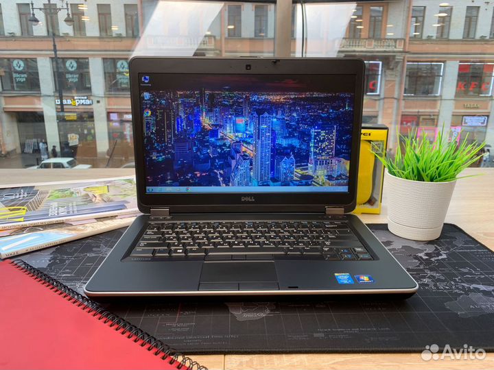 Современный и быстрый ноутбук Dell на i5 в металле