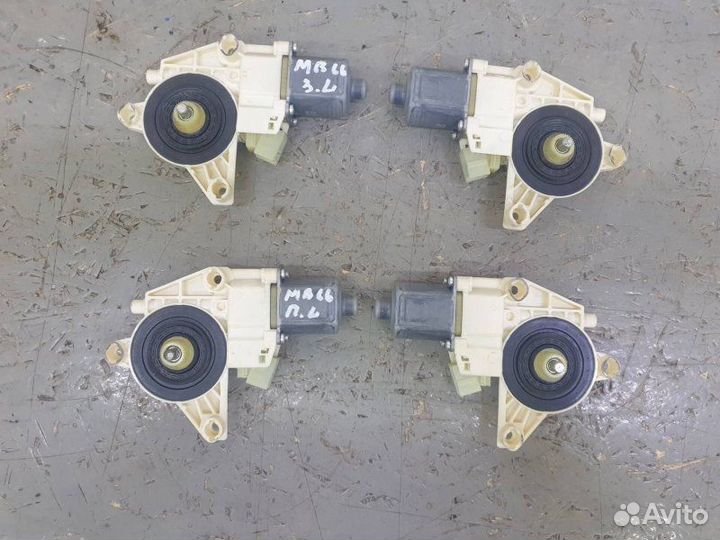 Моторчик стеклоподъемника Mercedes E-Class W212