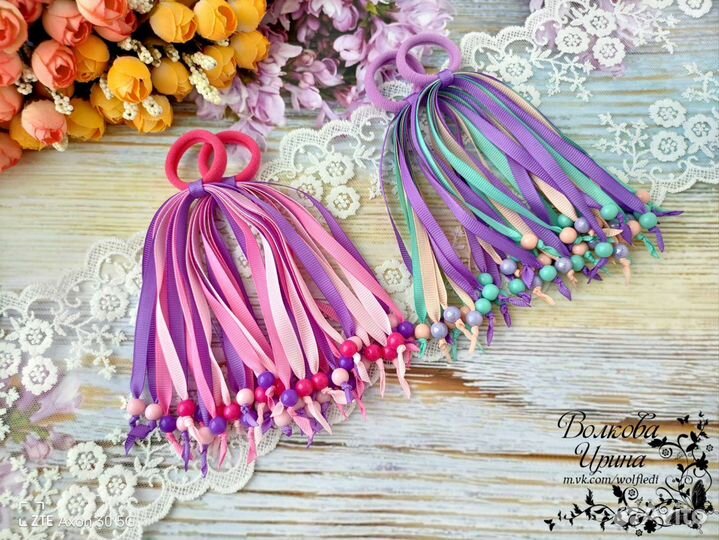 Резинки для волос с бусинами