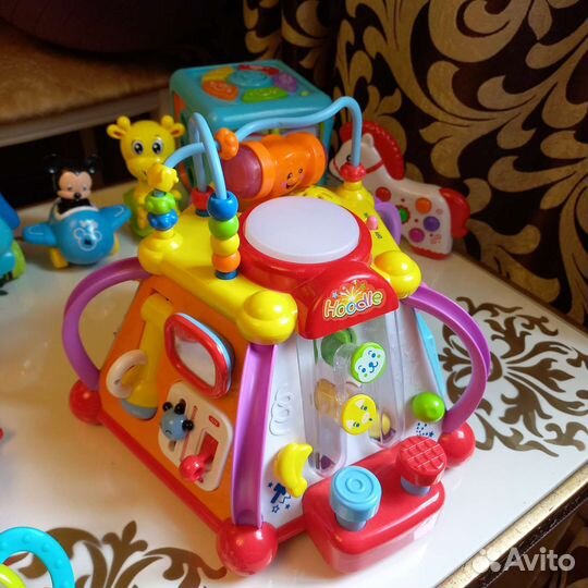 Развивающие игрушки