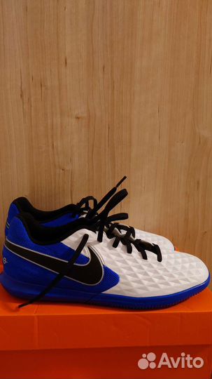 Бутсы сороконожки nike