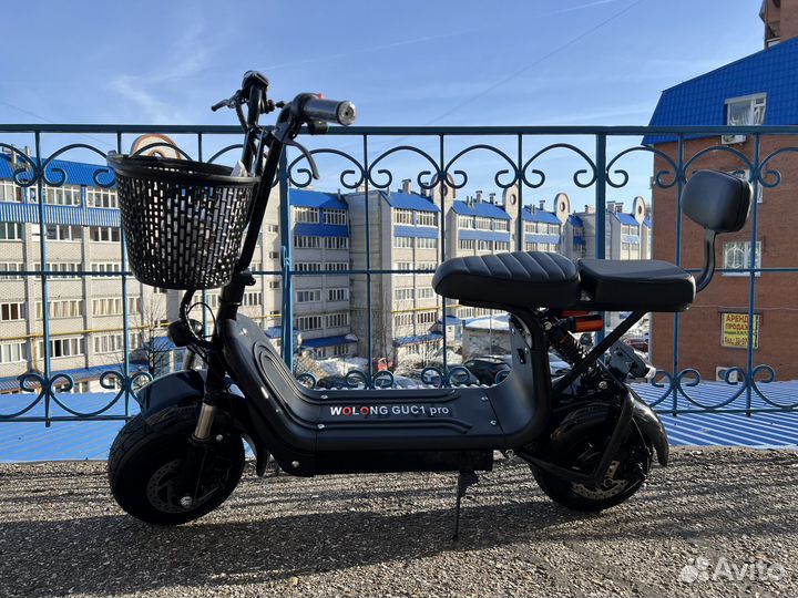 Электроскутер Wolong C1 PRO электросамокат