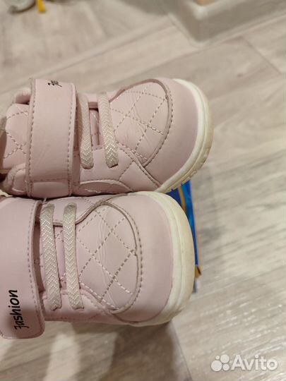 Демисезонные ботинки(весенние/осенние)