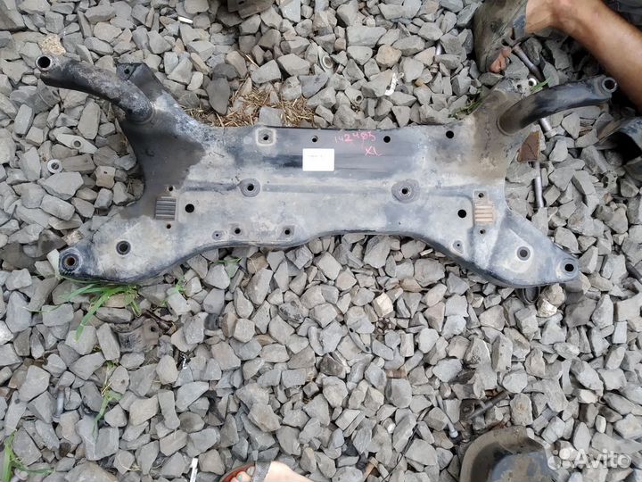 Балка подмоторная Mitsubishi Outlander XL MN100292