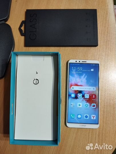 HONOR 7X, 4/64 ГБ