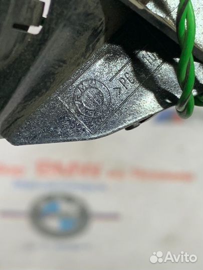 Пищалка правая Bmw 5 E39 M54 2000