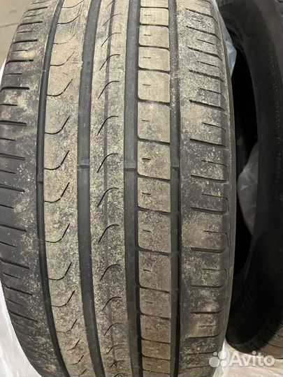 Pirelli Cinturato P7 235/55 R17 99