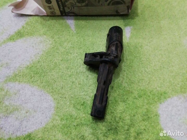 Датчик abs skoda octavia A5