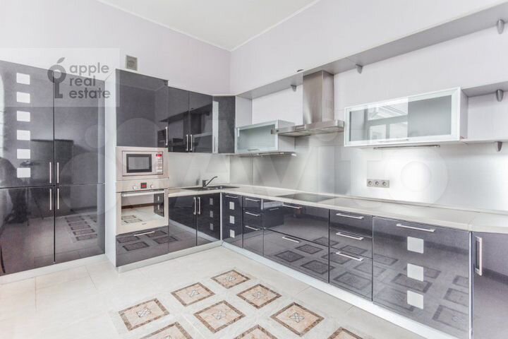 5-к. квартира, 192 м², 7/7 эт.