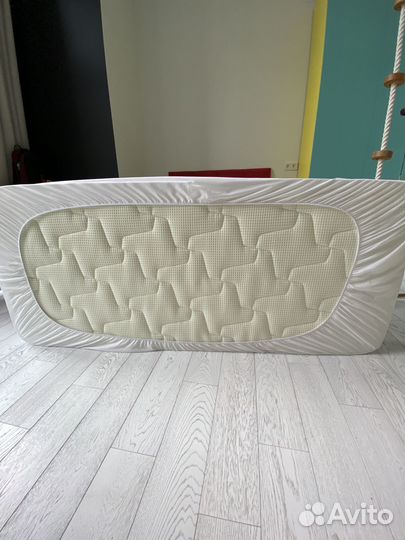 Матрас фирмы Аскона с наматрасником