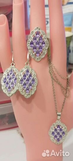 Ожерелье с серьгами