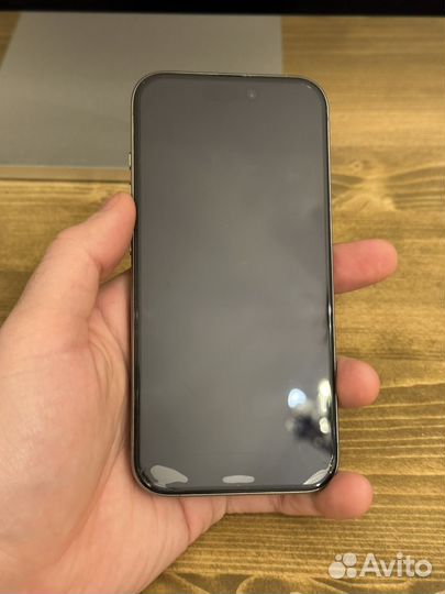 iPhone 15 Pro, 256 ГБ