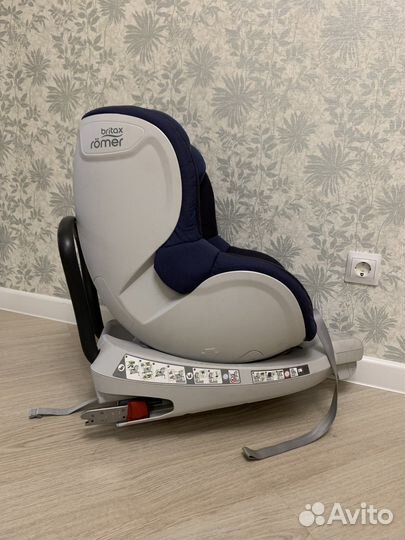 Автокресло britax romer dualfix isofix