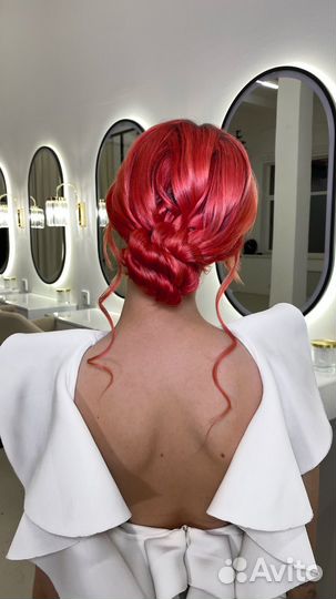 Свадебный стилист причёски макияж визажист