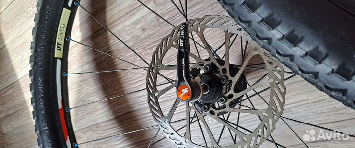 Колеса DT swiss 420 SL+Резина Schwalbe ice spiker
