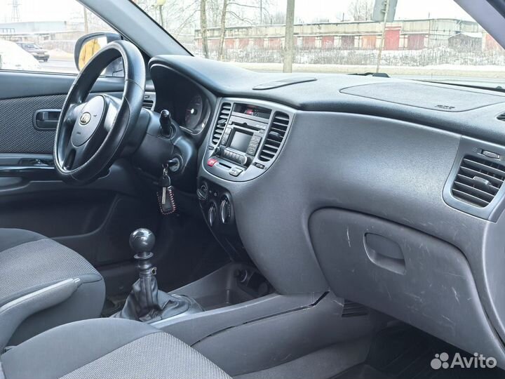 Kia Rio 1.4 МТ, 2010, 192 000 км