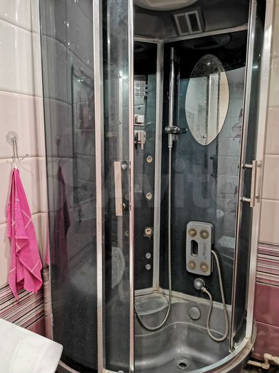 2-к. квартира, 43 м², 1/5 эт.