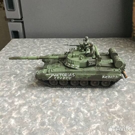Модель танка Т-80Уд 1/35