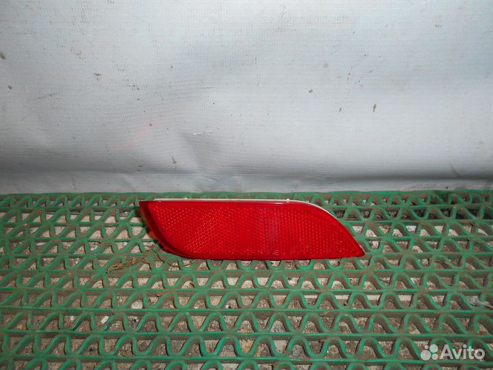 Катафот в бампер subaru impreza GE зад право