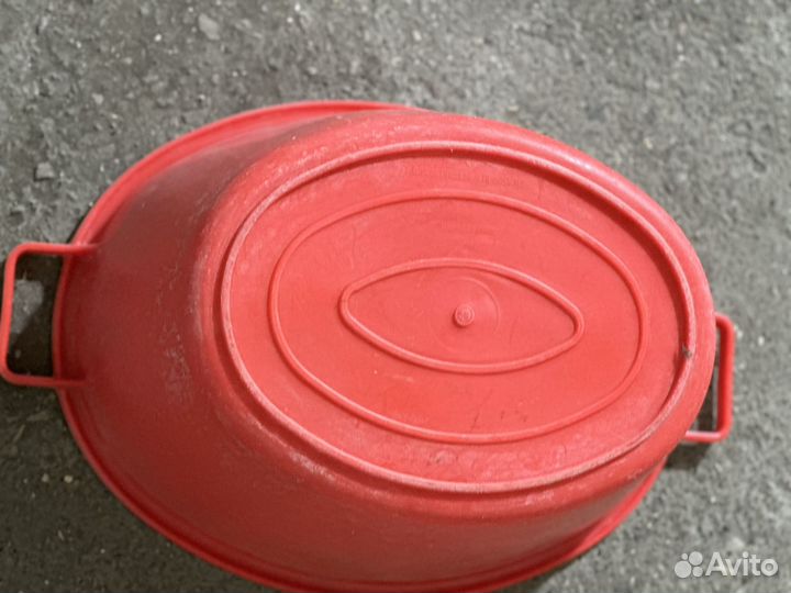 Емкость для воды с крышкой 20 литров