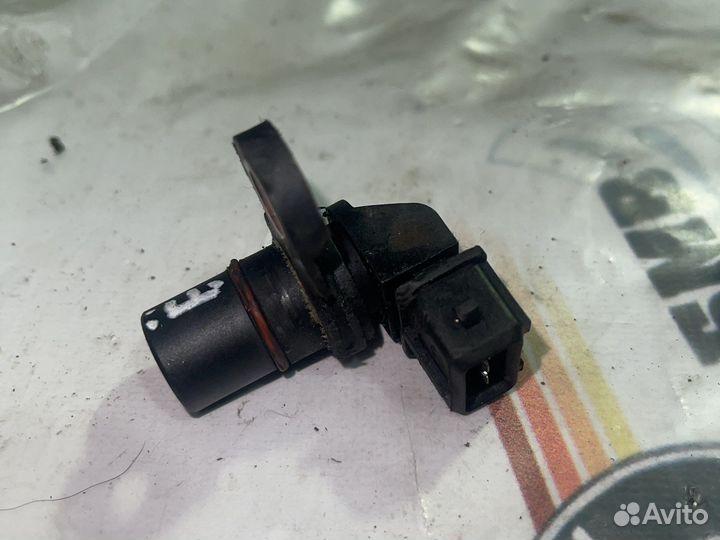 Датчик положения распредвала Ssang Yong D20DT