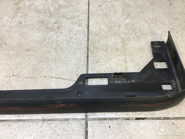 Накладка подножки правая Toyota Land Cruiser Prado